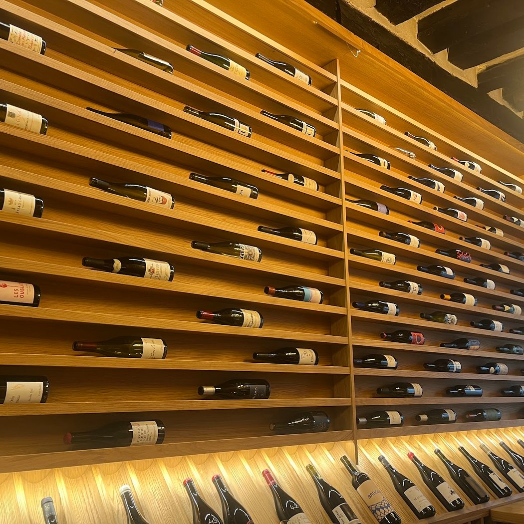 Rouge ou Blanc, caviste & bar à vin 2